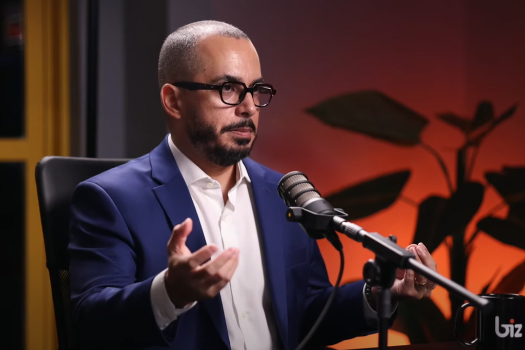 RHadioCast: a legislação trabalhista é tema do 15º episódio