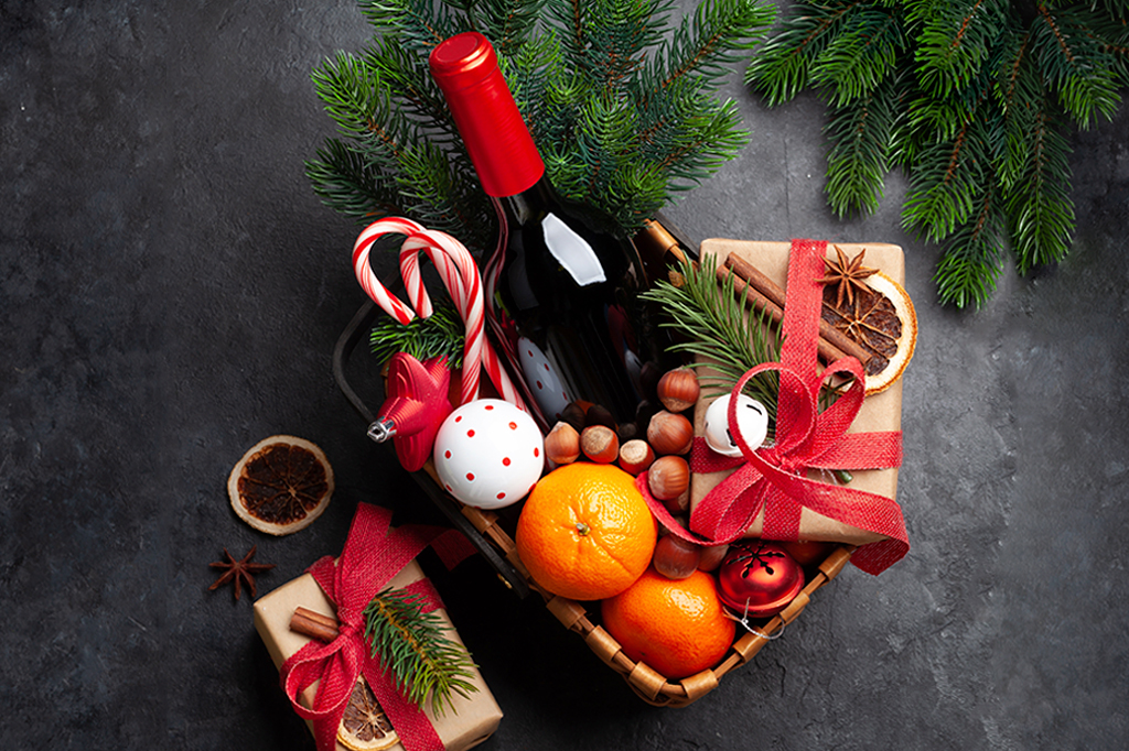 Além do panetone: cestas de Natal incluem assinaturas de serviços digitais e itens de autocuidado